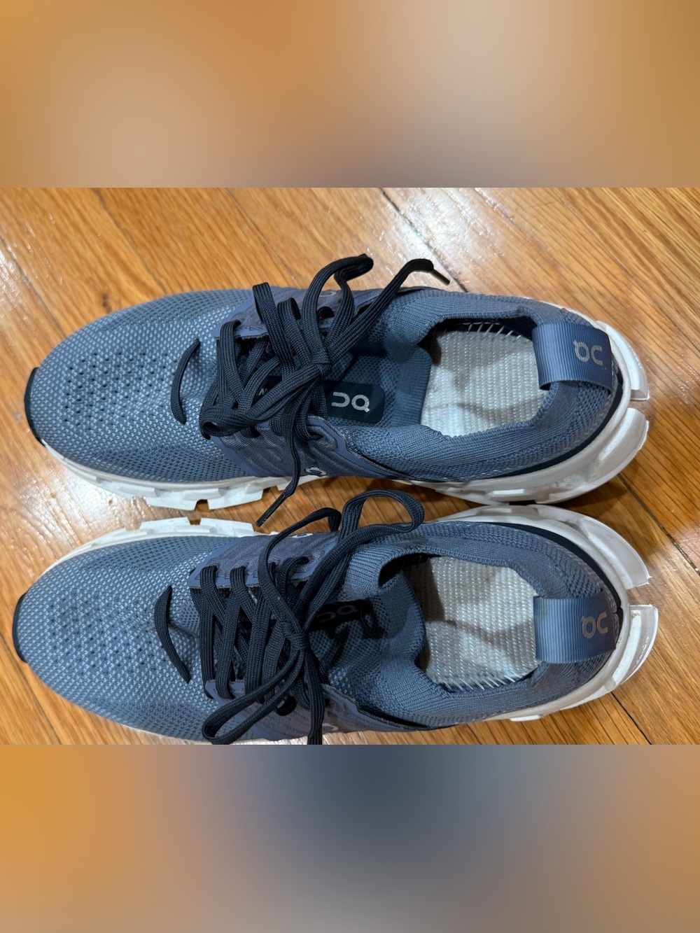 On Cloud Athletic Running Shoes in Navy and White - Picture 2 of 5